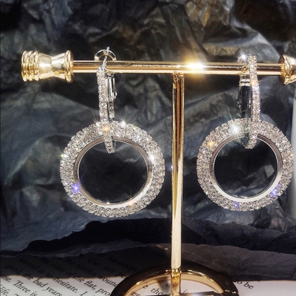 Blinged our earrings for all occasions - Picture 1 of 4